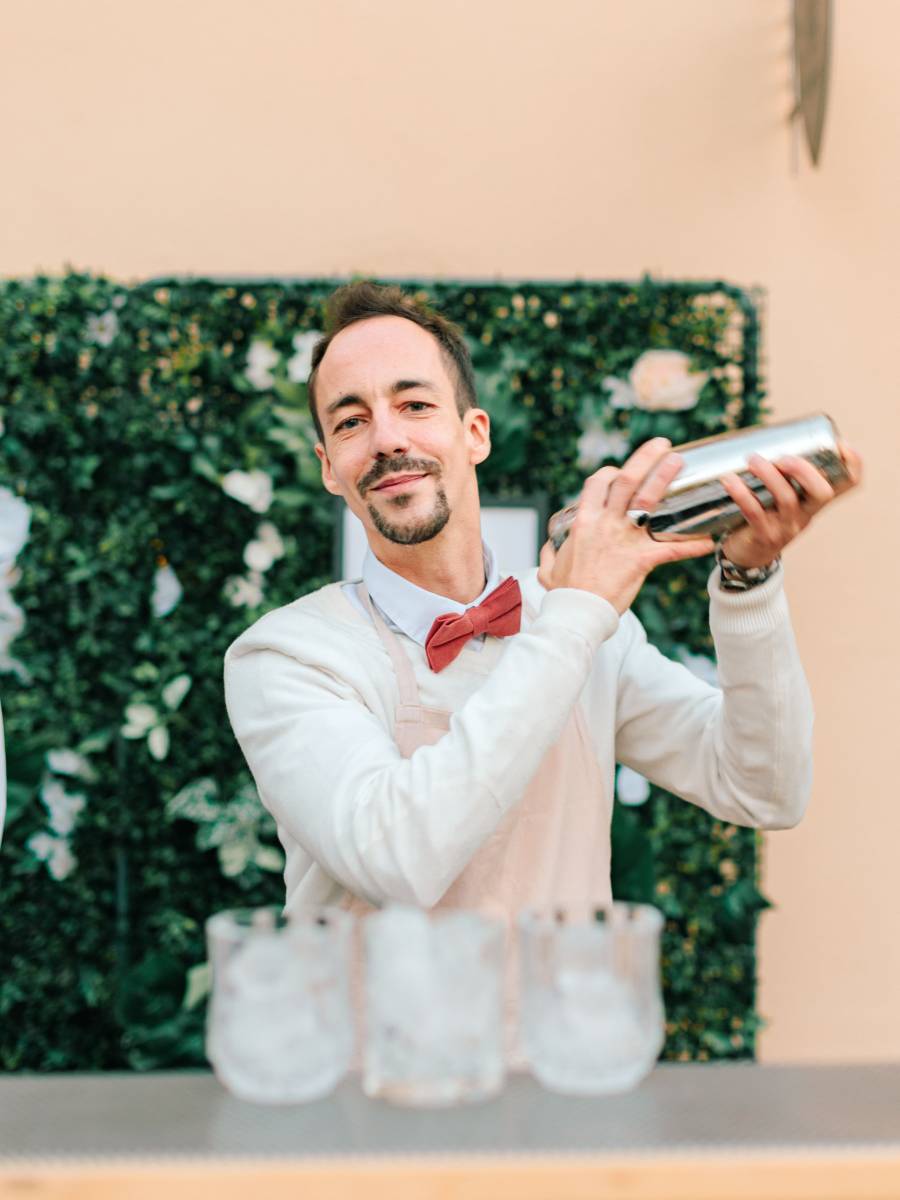 Activité atypique pour un événement d’entreprise à Lyon : bar à cocktails mobile