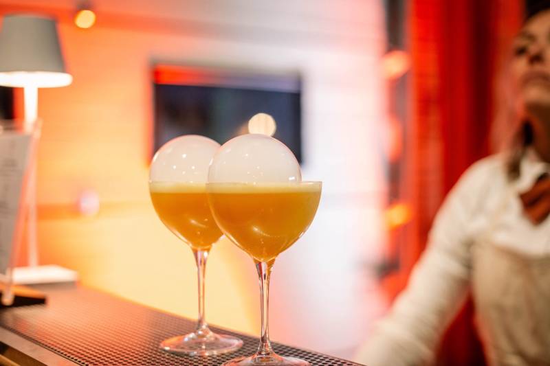 L’esprit des fêtes : Des cocktails signés par un barman privé