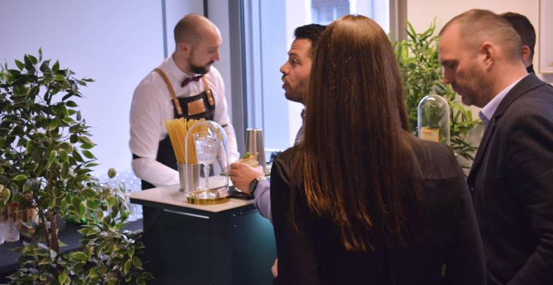 bar à cocktails itinérant pour votre événement d'entreprise à Lyon 2