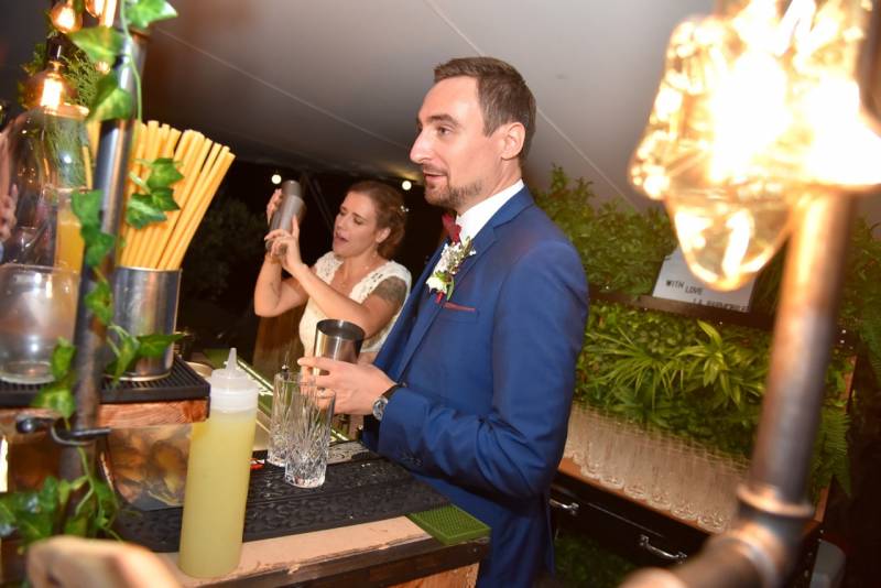 Service de barman à domicile pour votre mariage, dans le Var