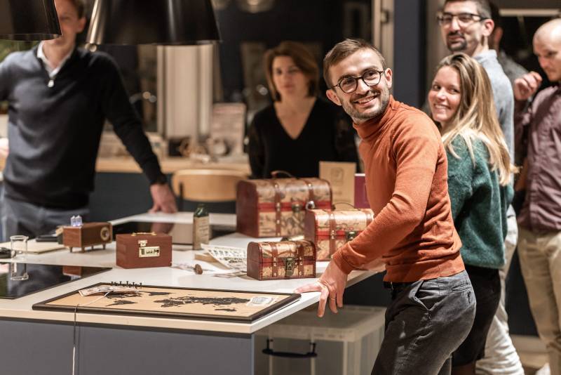 Animation Team Building à Lyon : Découvrez l’Escape Game Cocktail Prohibition de La Bar Mobile