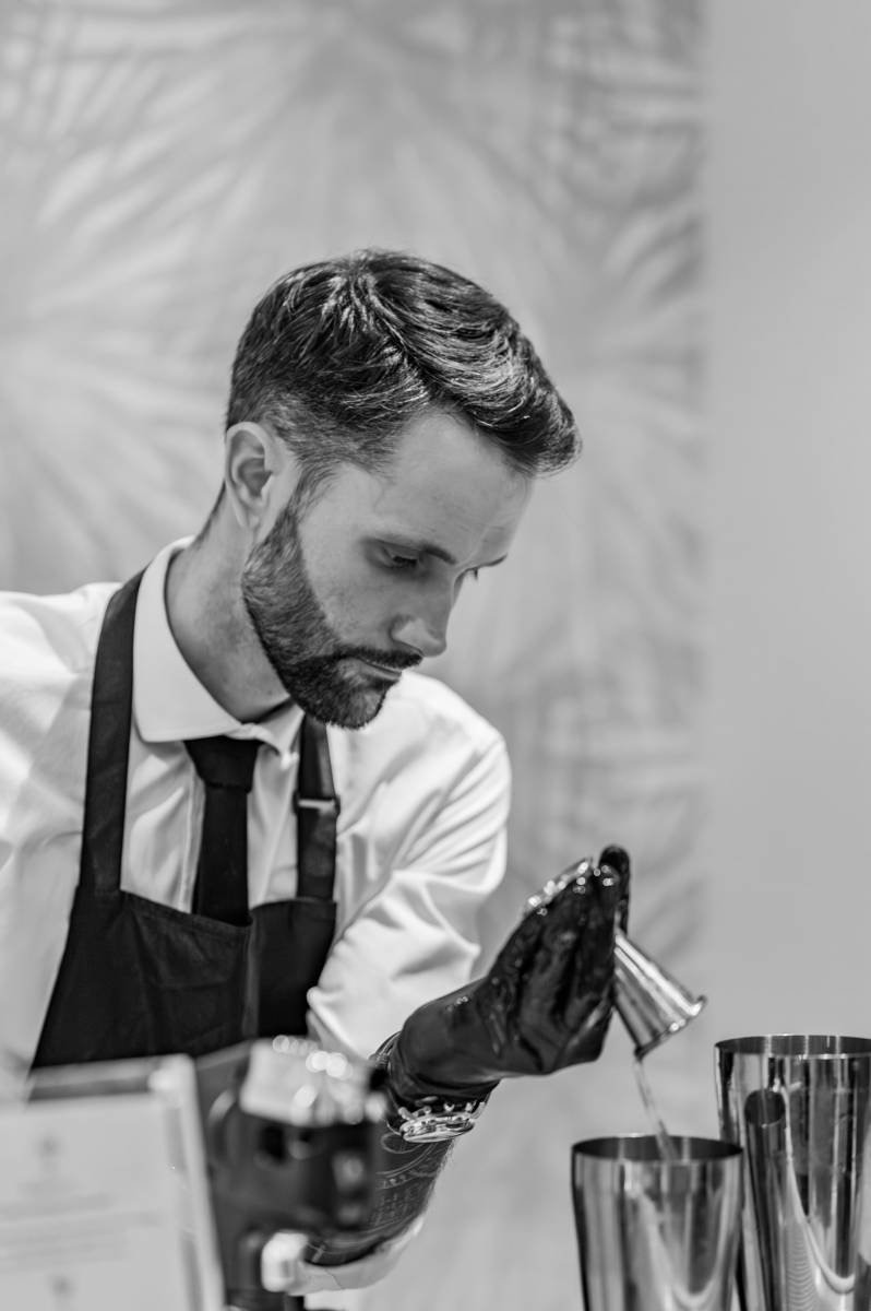 Service de barman à domicile pour le dry january à Lyon