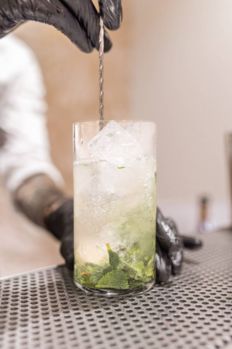 Service de Cocktails Signature et Sans Alcool pour Vos Soirées Dry January