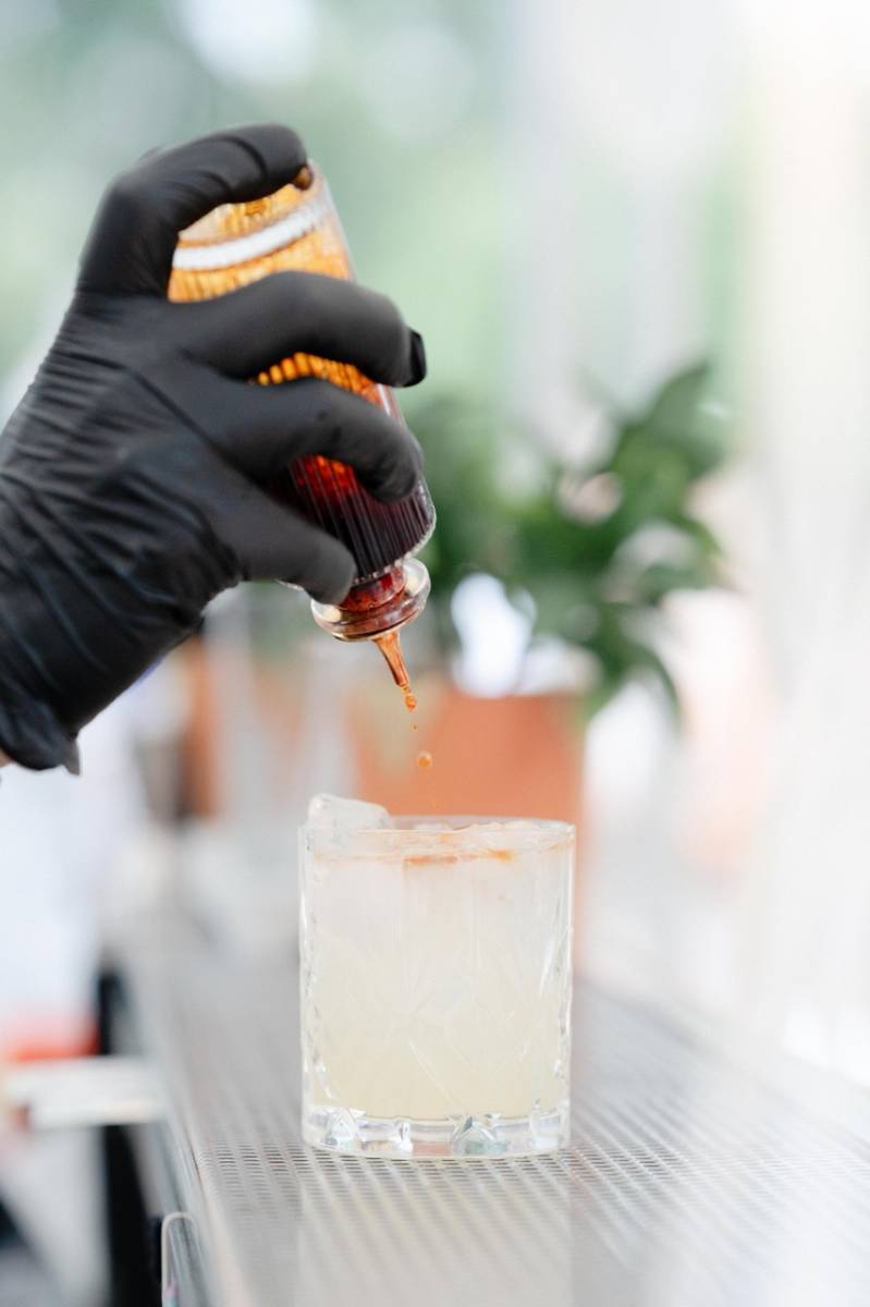 Ambiance de Luxe et Cocktails Créatifs pour Votre Mariage