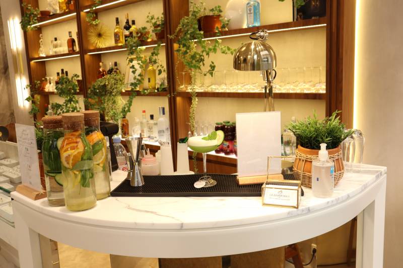 Bar à cocktails mobile pour tous vos événements professionnels