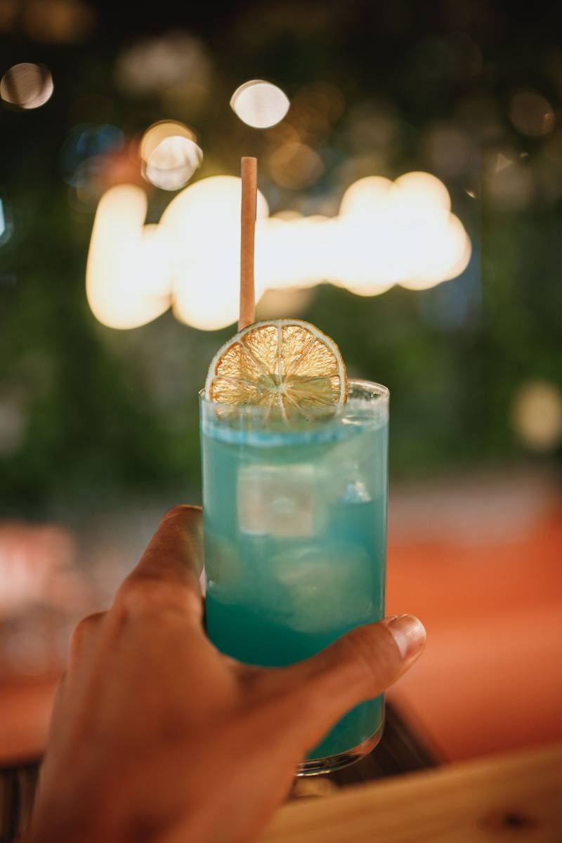 Cocktails signature préparés sur place pour un événement unique