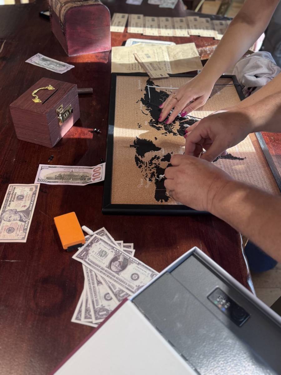 Quand la mixologie rencontre le mystère : une expérience immersive à domicile