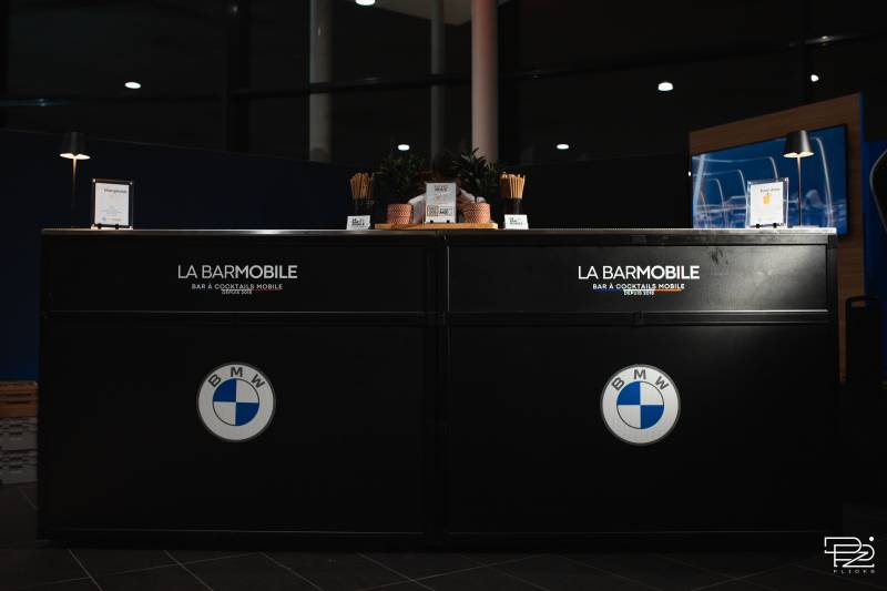 Personnalisation de bars à cocktails mobile pour vos événements professionnels à Lyon