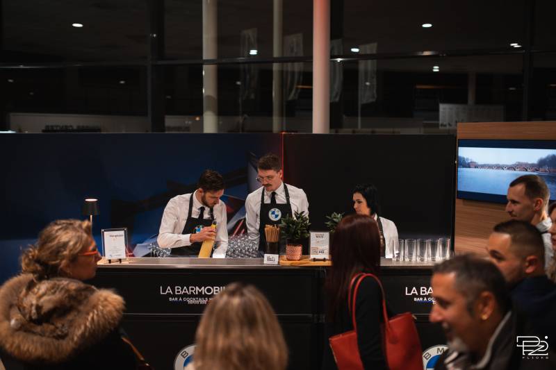Service de cocktails haut de gamme et sur-mesure pour tous vos événements professionnels