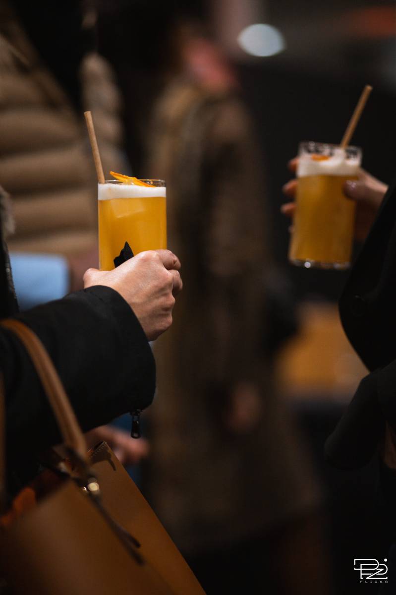 Service de barman mixologue pour l'inauguration de vos nouvelle concession automobile à Lyon