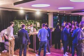 L’Art du Bar Mobile au Service de Votre Événement