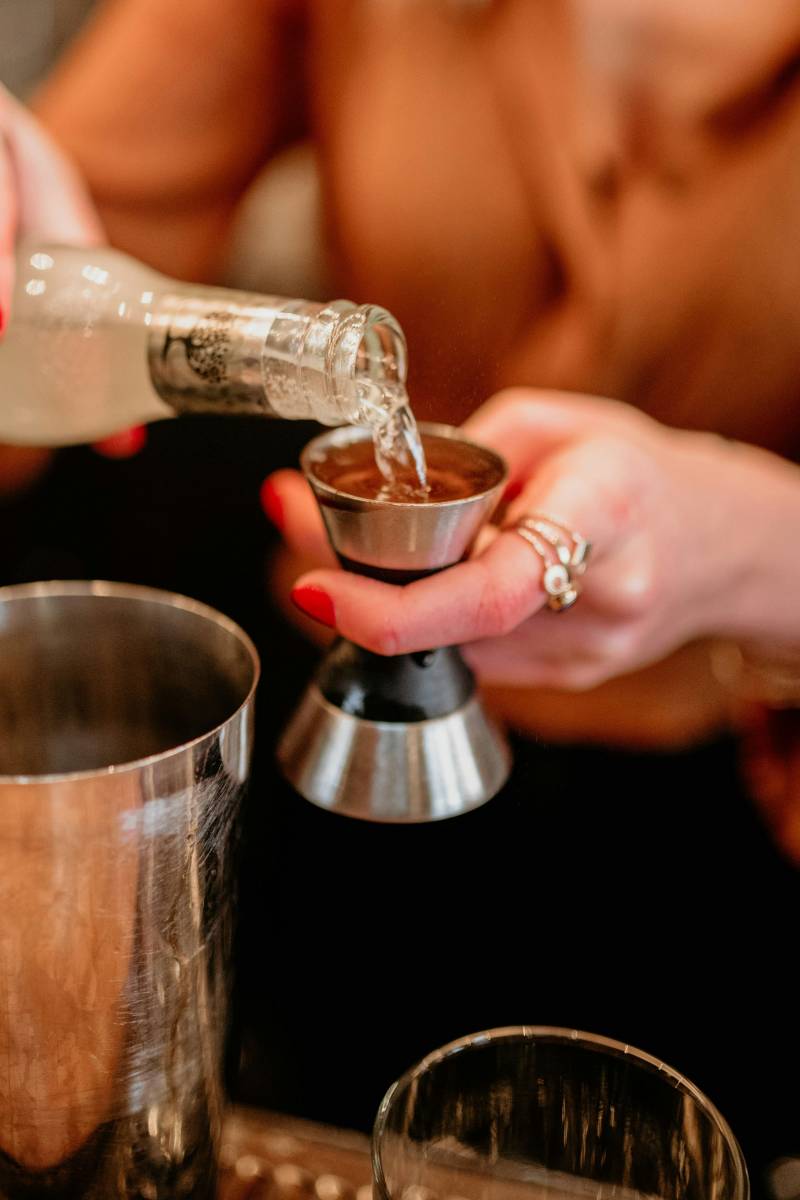 Réaliser un atelier cocktail entre amies pour un événement privé à Lyon 