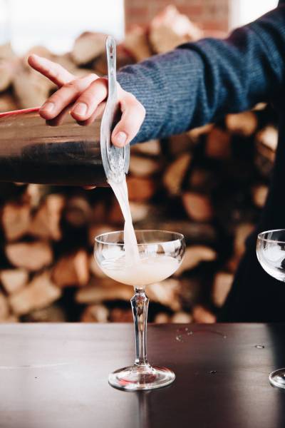 Bar à cocktails éphémère pour votre soirée d'ouverture d'entreprise à Lyon