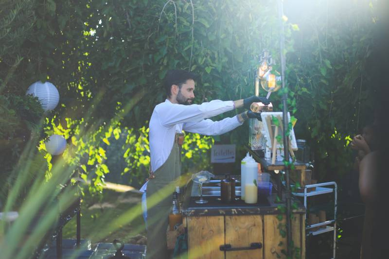 service de cocktails pour votre mariage à domicile à Beynost